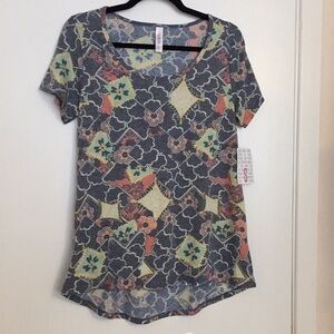 S LuLaRoe Classic Tee A05 29
